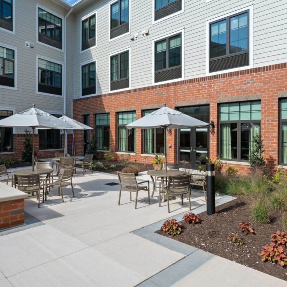 Beautiful outdoor seating area at Anthology of Tuckahoe in Henrico, Virginia