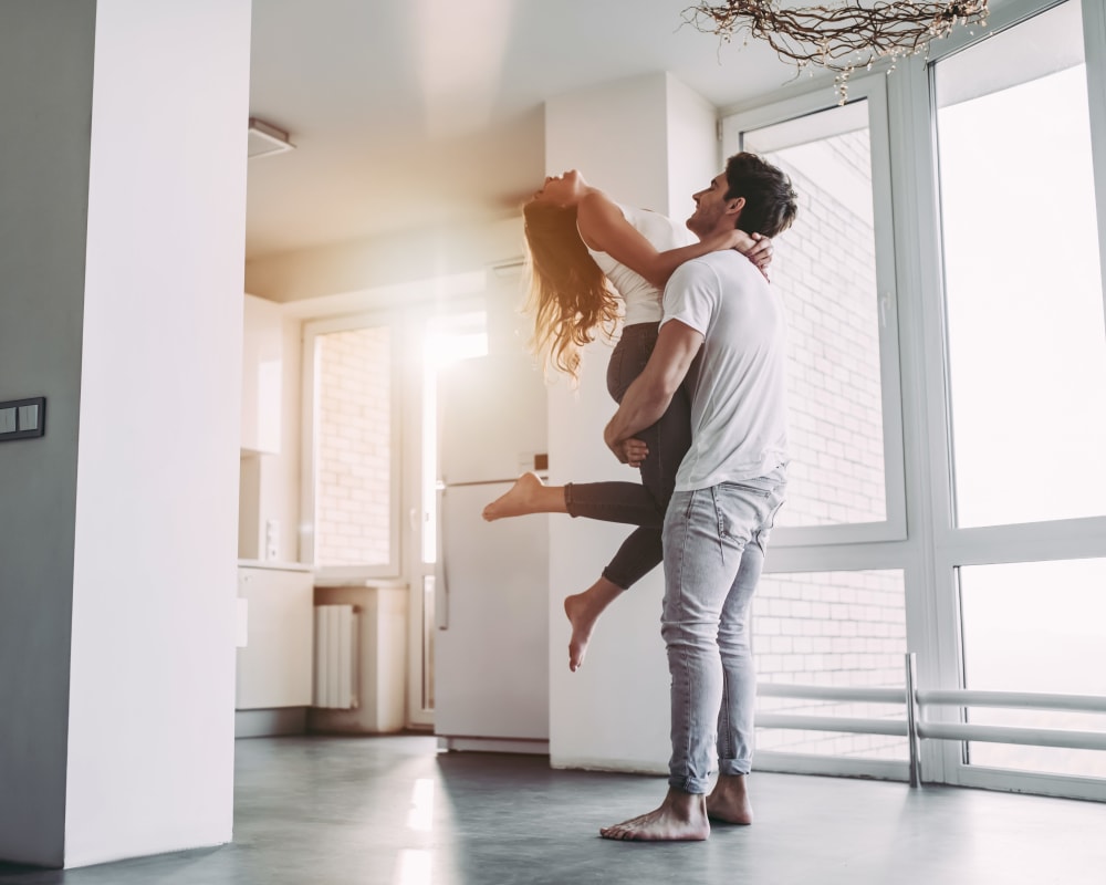 Residents loving their new home at Vue Issaquah in Issaquah, Washington