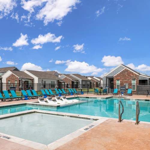 Swimming pool at Elevate at Skyline in McKinney, Texas
