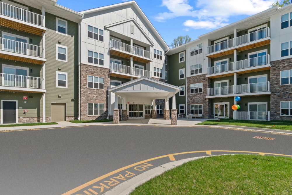Exterior view of the apartment with front entry at Eagle Park Vistas in Hanover, Maryland