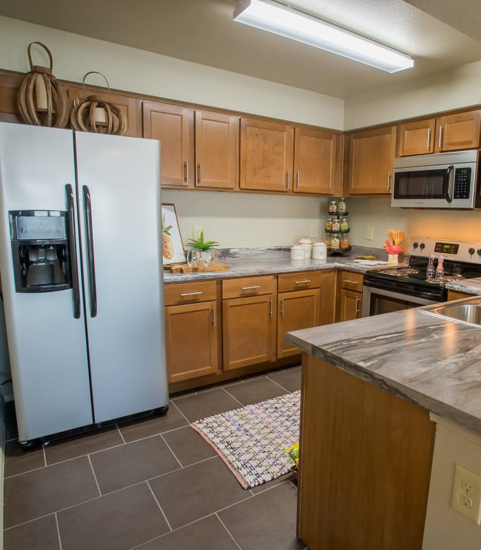 Kitchen with granite countertops at Tuscany Ranch in Waco, Texas