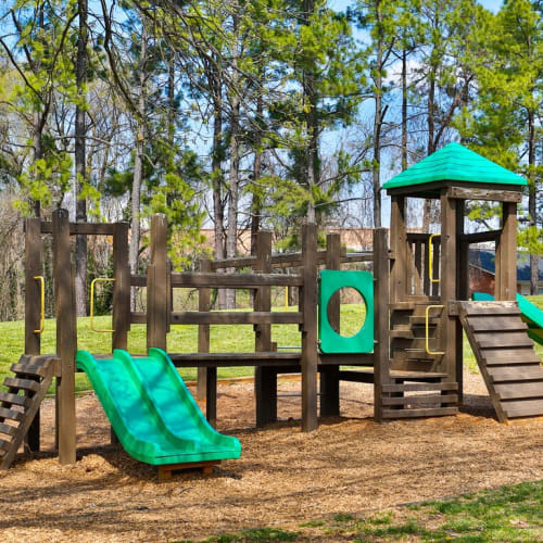 View amenities at Bella Vista in Gastonia, North Carolina