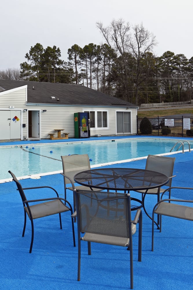 The swimming pool at Georgetowne Woods in Gastonia, North Carolina