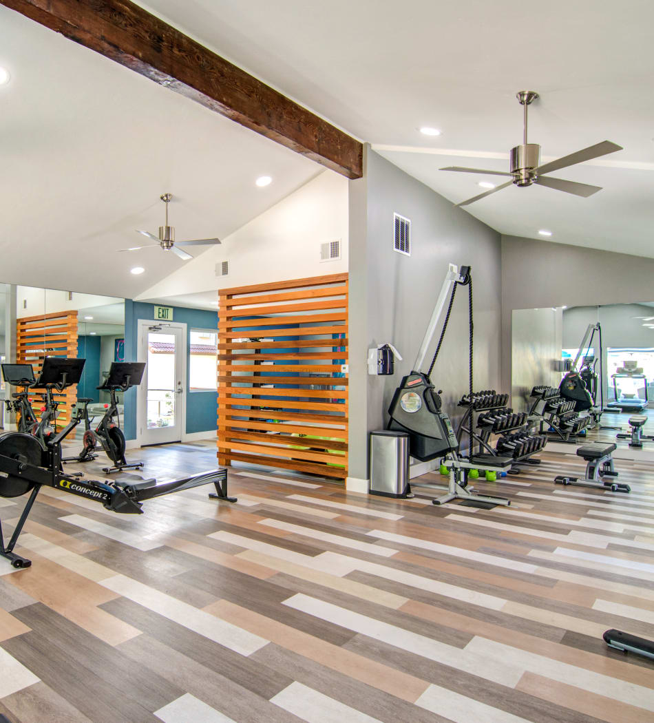 Very well-equipped onsite fitness center at Veranda La Mesa in La Mesa, California