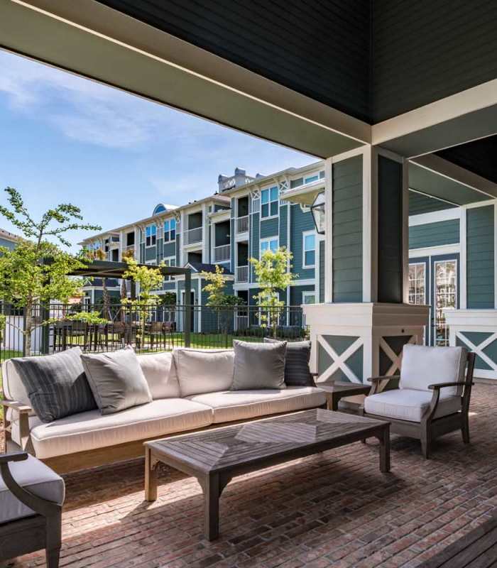 resident lounge at Southfork Lake in Manvel, Texas