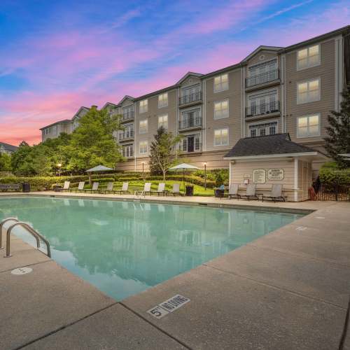 Exterior shot at Magnolia Heights in Charlotte, North Carolina