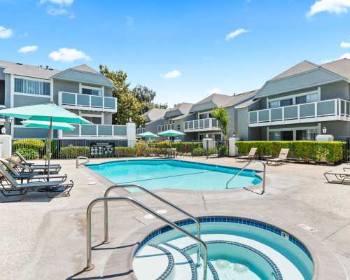 Swimming pool and hot tub at Shadowcreek Apartment Homes, Campbell, California