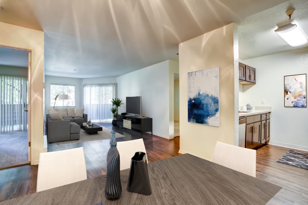 Photos of Serramonte Ridge Apartment Homes in Daly City, CA