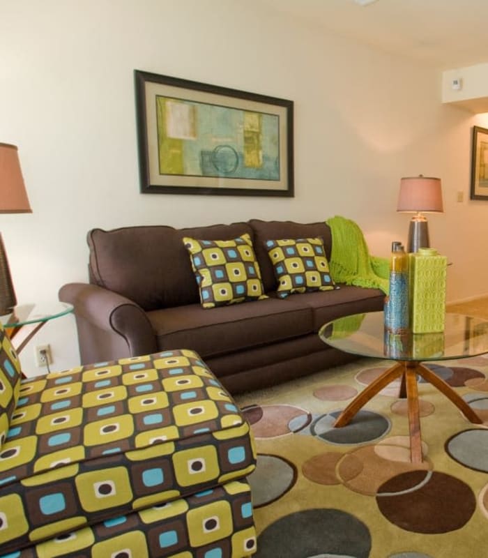 Living room at Boulder Ridge in Tulsa, Oklahoma