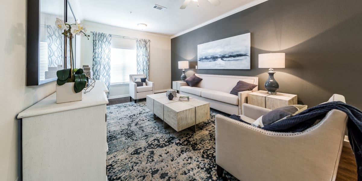 Living room at Marquis at The RIM in San Antonio, Texas