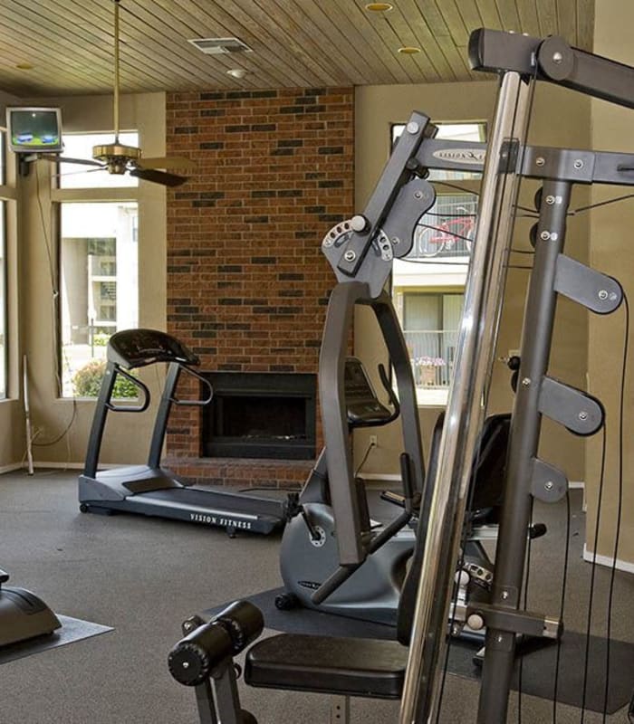 Fitness center at Woodscape Apartments in Oklahoma City, Oklahoma