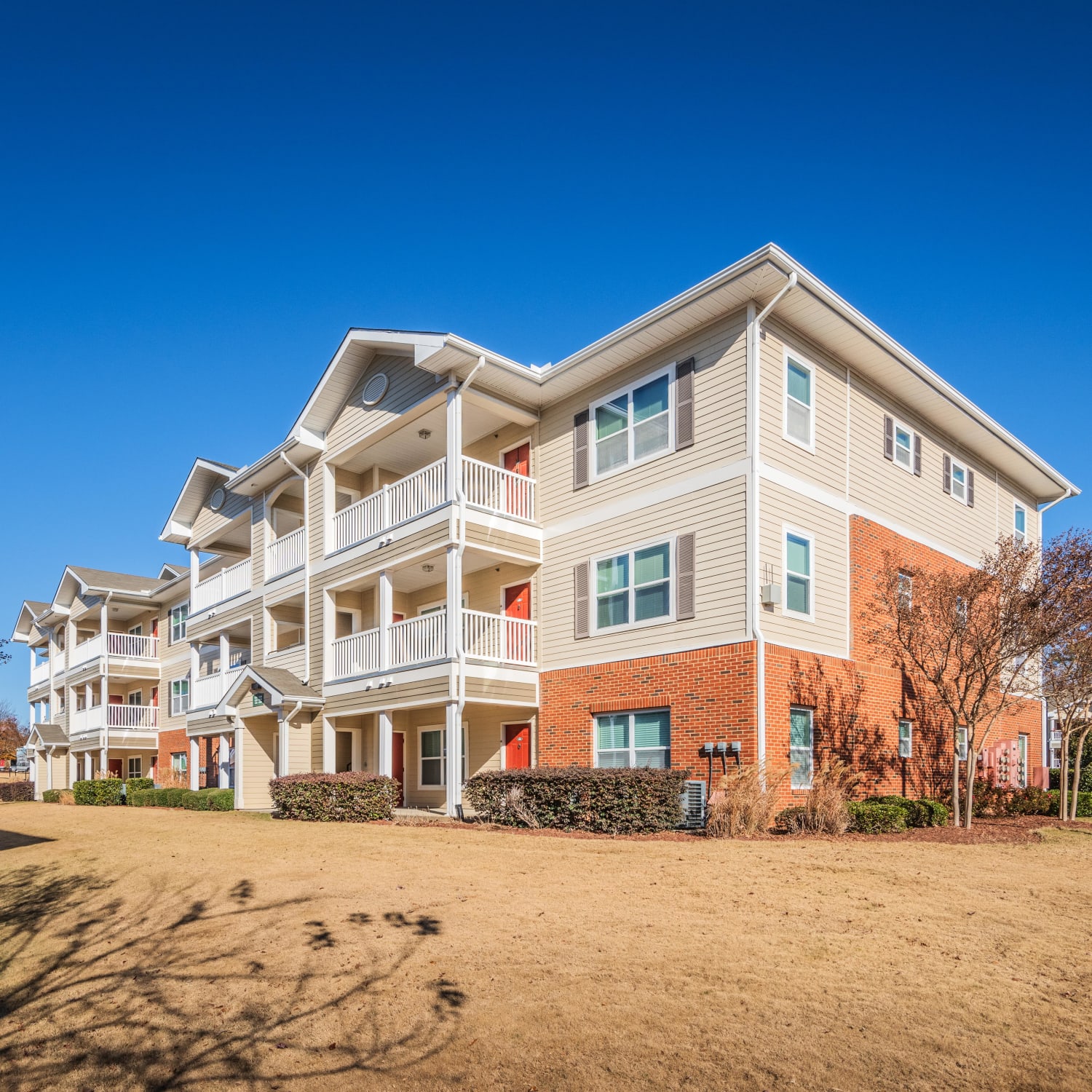 Exterior of an apartment building at Village at Broadstone Station in Apex, North Carolina