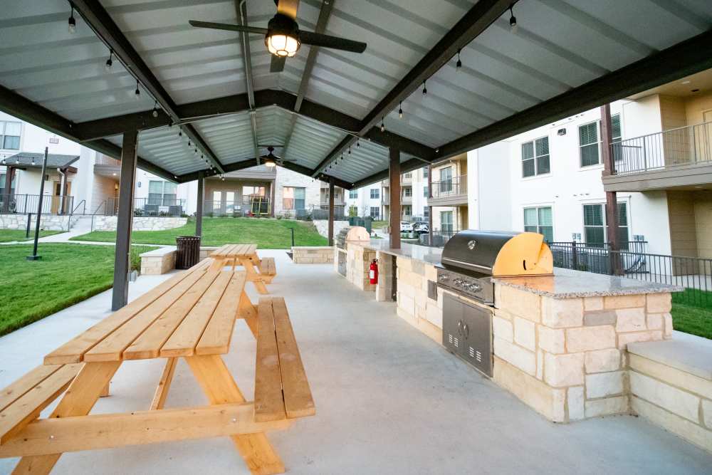 Picnic and grill space at Cypress Creek at Stoney Ridge in Del Valle, Texas