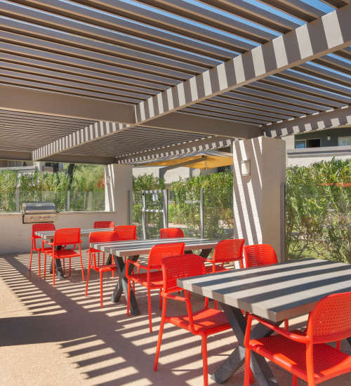 Outdoor lawn games at Luxe @ Ocotillo in Chandler, Arizona