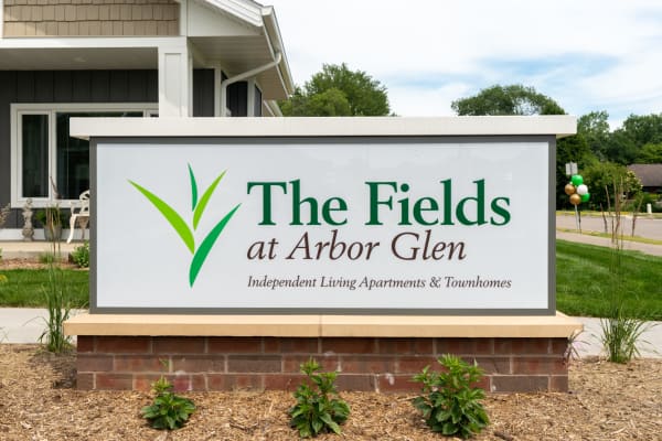 The Fields a Arbor Glen sign 