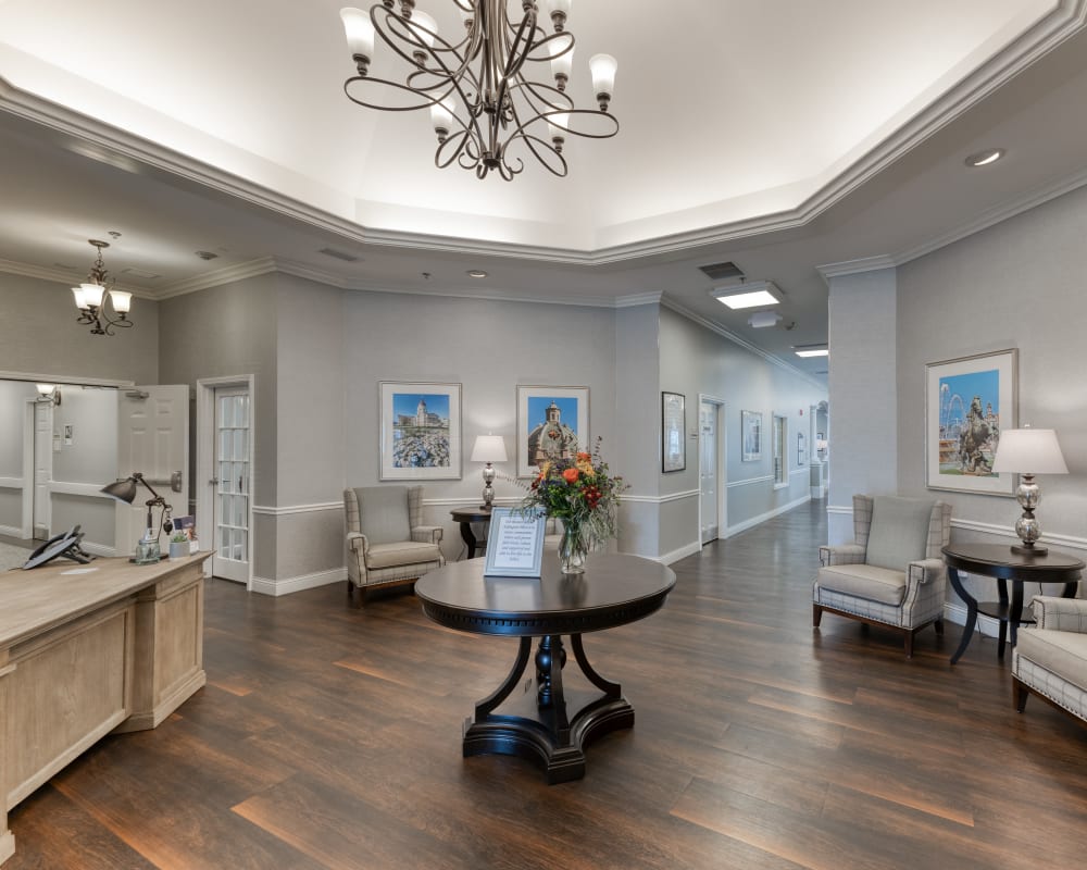 Main lobby and reception area at Addington Place of Lee's Summit in Lees Summit, Missouri.