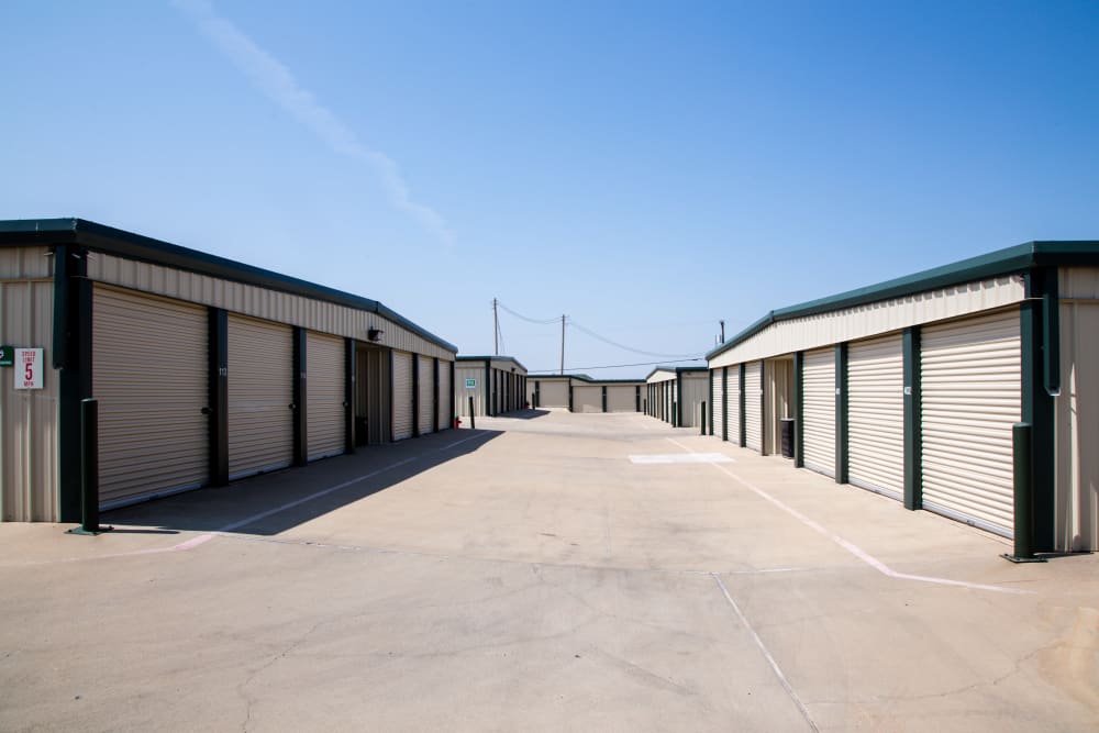 Metro Self Storage offers outdoor units in Amarillo, Texas