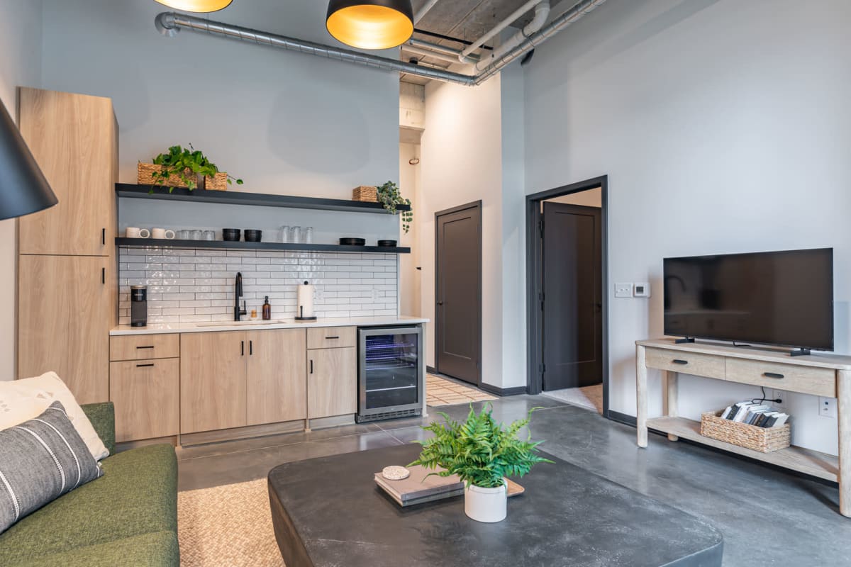 Tall ceilings in an apartment at Carbon31 in Bloomington, Minnesota
