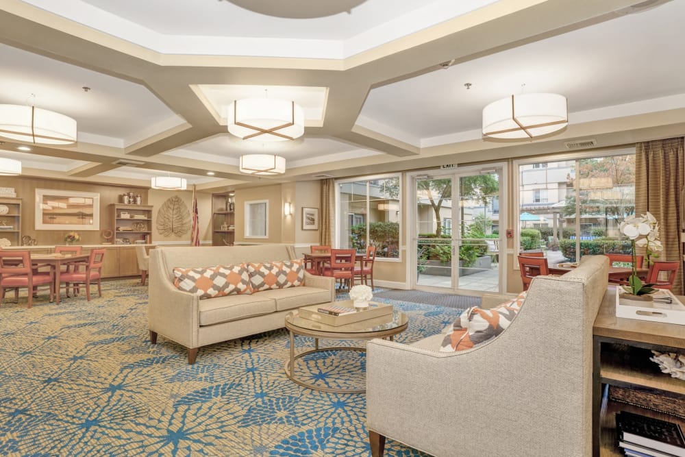 Sitting area at Island House in Mercer Island, Washington