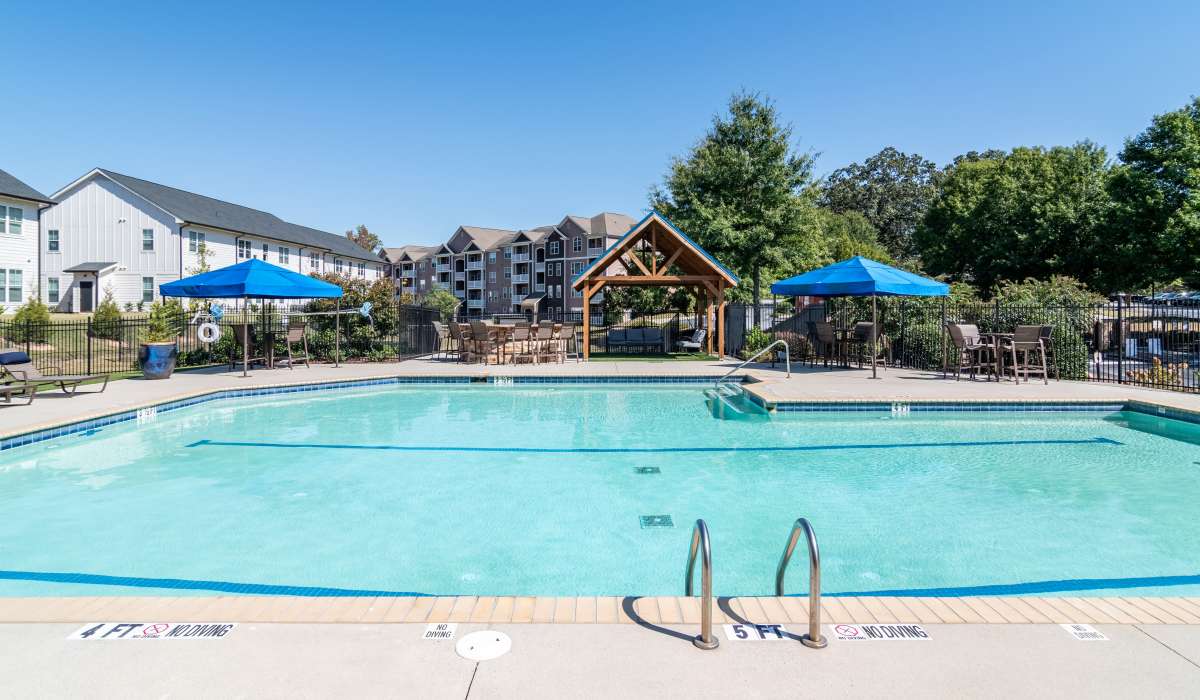 Swimming pool at Legacy Ridge in Atlanta, Georgia