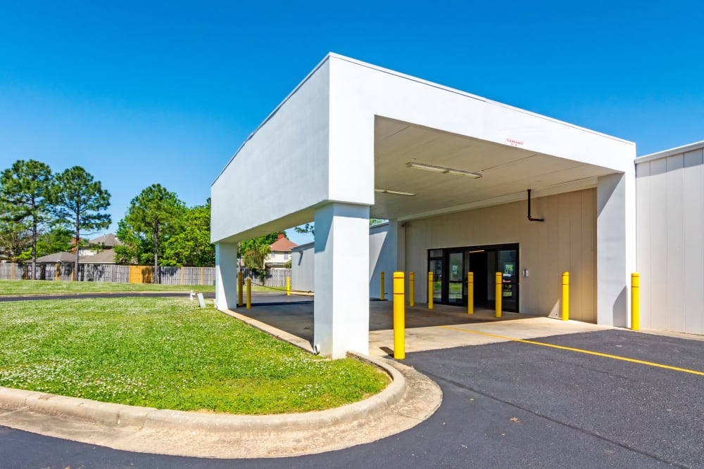 Outside entrance at Metro Self Storage in Montgomery, Alabama