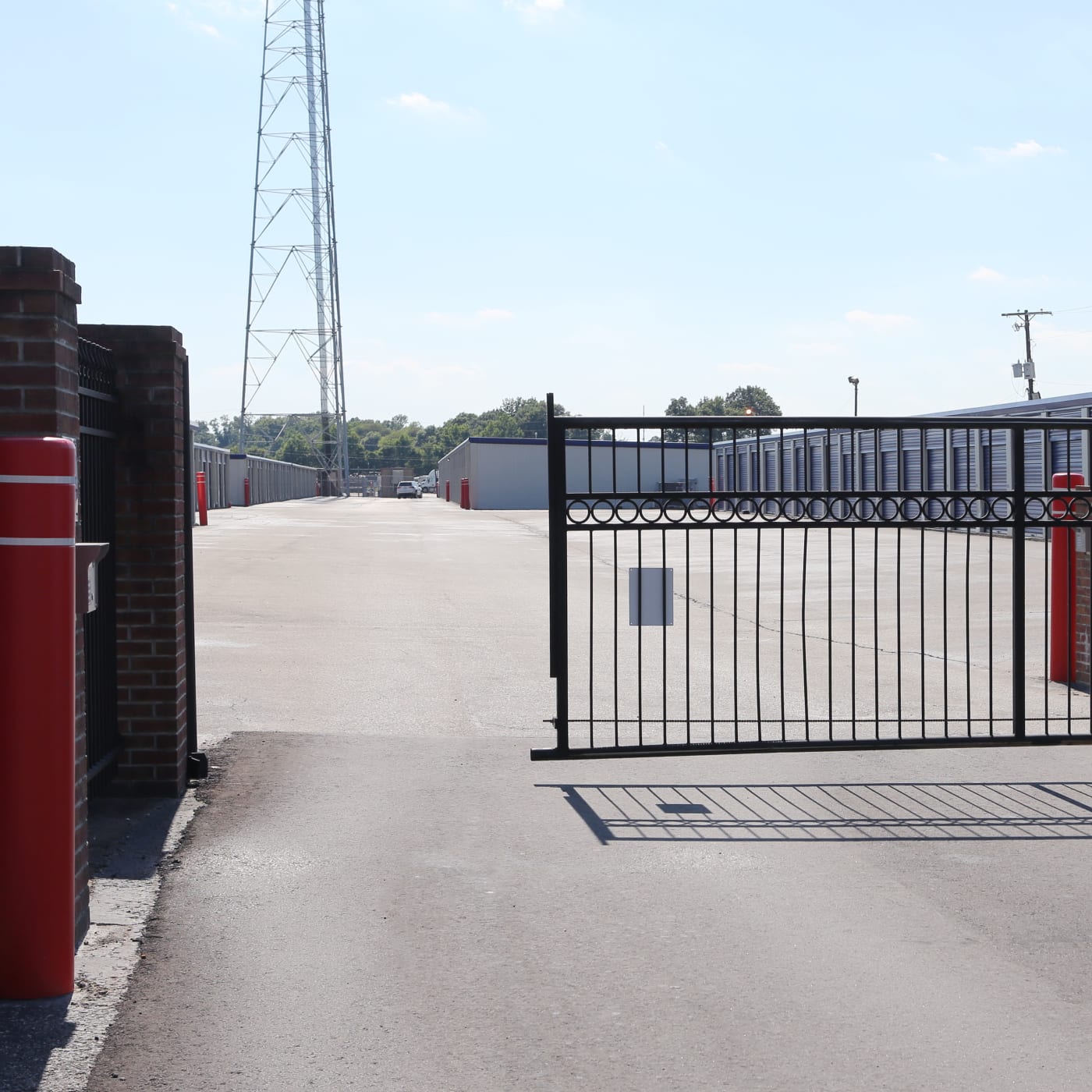 Keypad entrance to Midgard Self Storage in Jackson, Tennessee