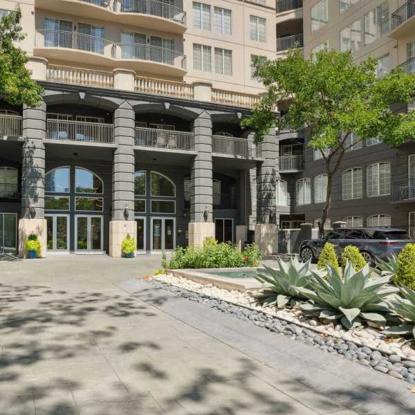 Leasing office exterior