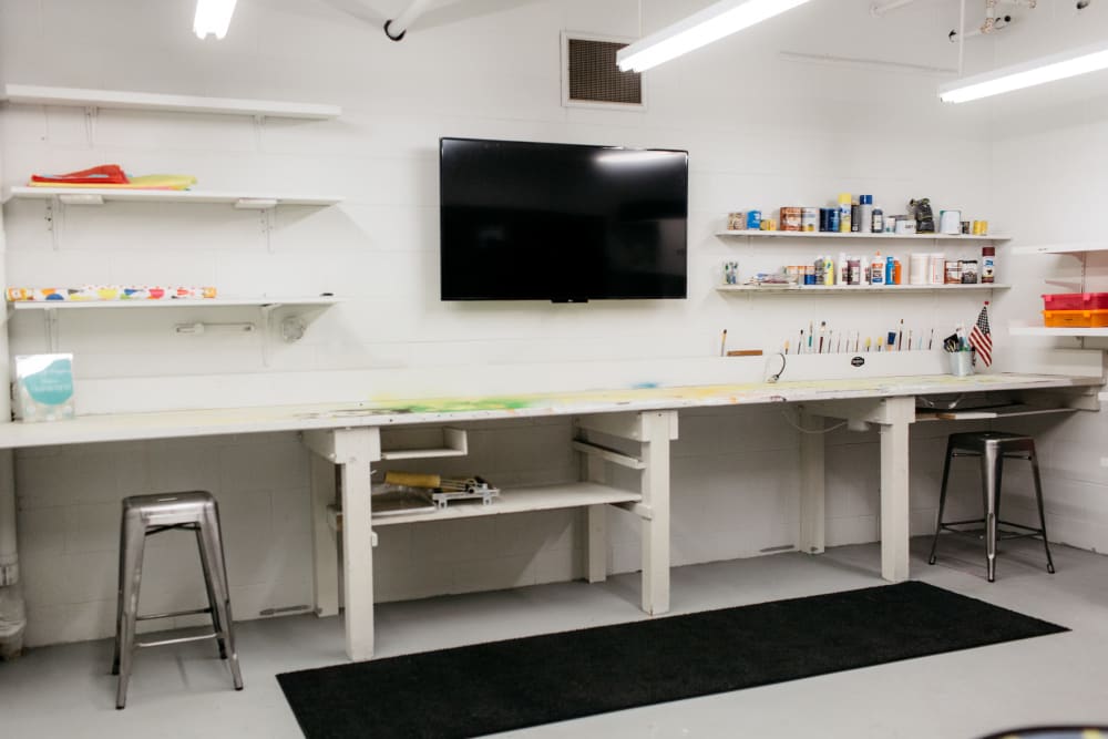 Resident workshop at MOD Apartments in Seattle, Washington