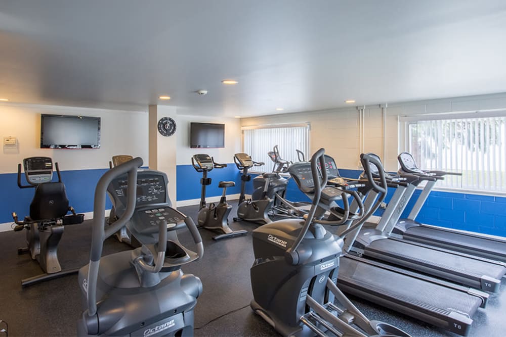 Fitness center at Riverton Knolls in West Henrietta, New York