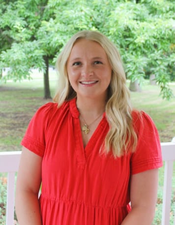 Jocelyn Currie at Fair Oaks Health Care Center in Crystal Lake, Illinois