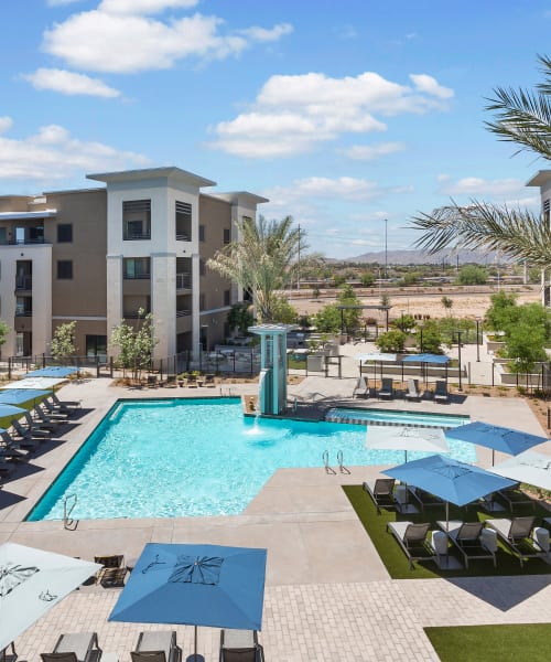 Beautiful, resort-style swimming pool at The Aubrey in Tempe, Arizona