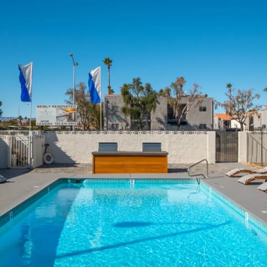 Swimming pool at Tides at Spring Mountain in Las Vegas, Nevada