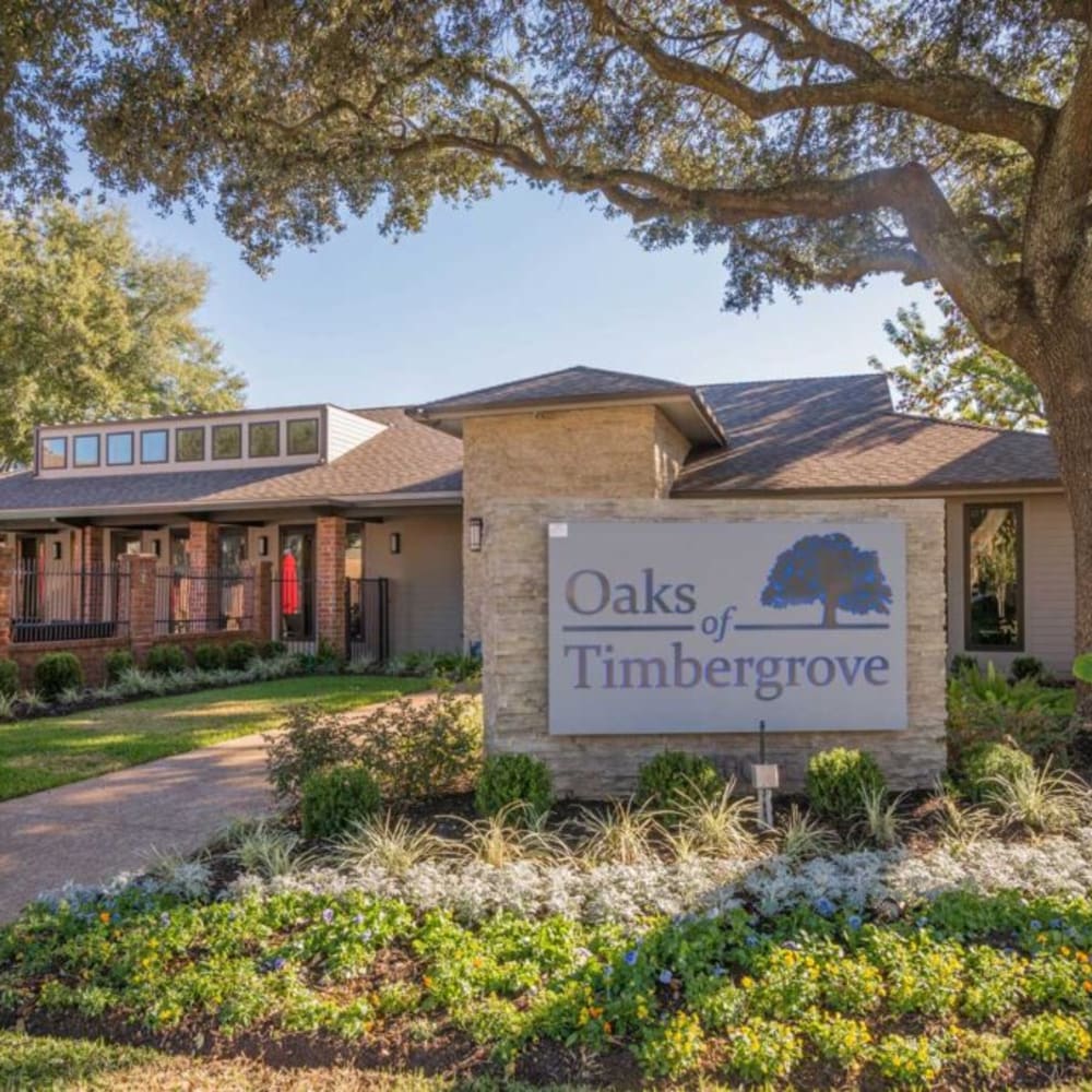 Welcome sign at Oaks of Timbergrove in Houston, Texas