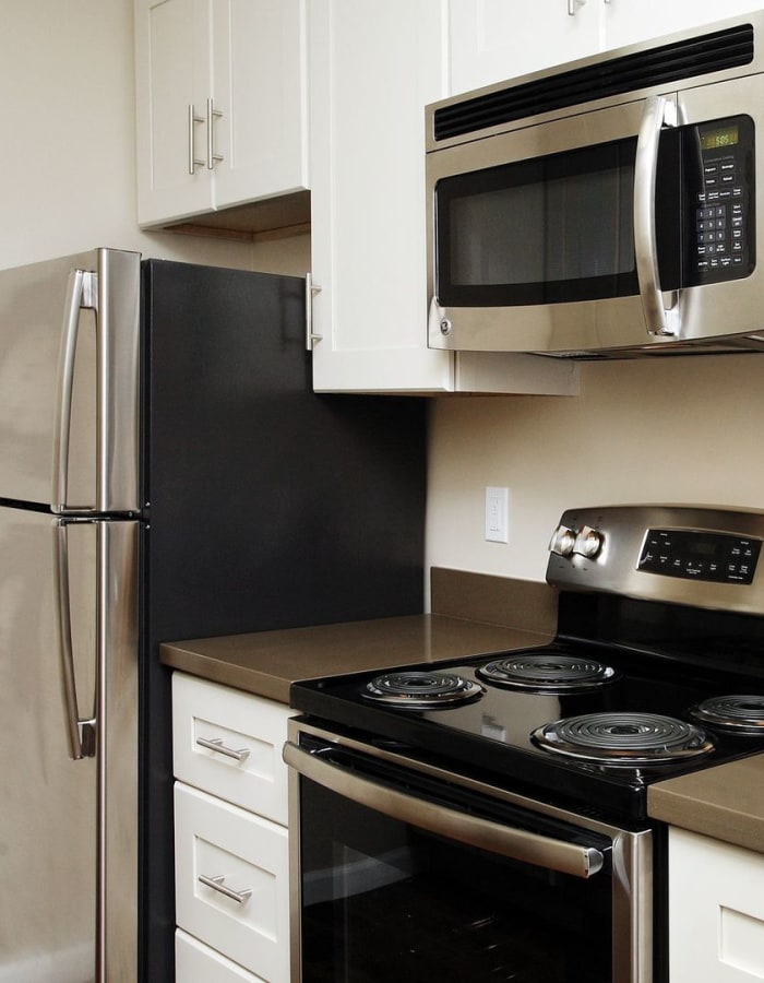 stainless steel appliances at Beach Cove in Foster City, California