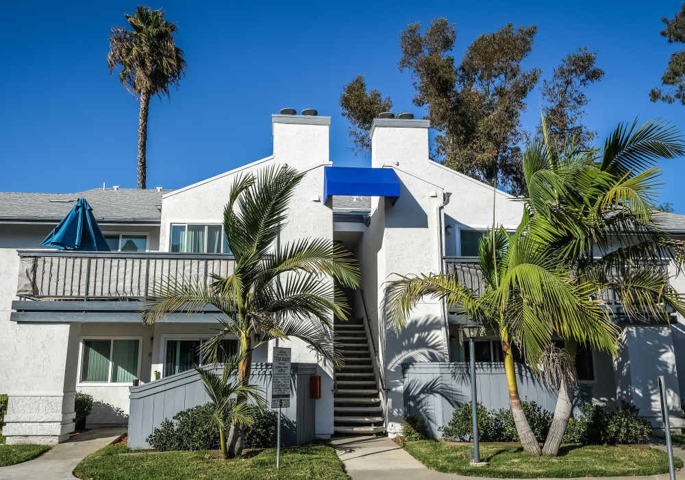 Apartments view at Oak Hill in Escondido, California