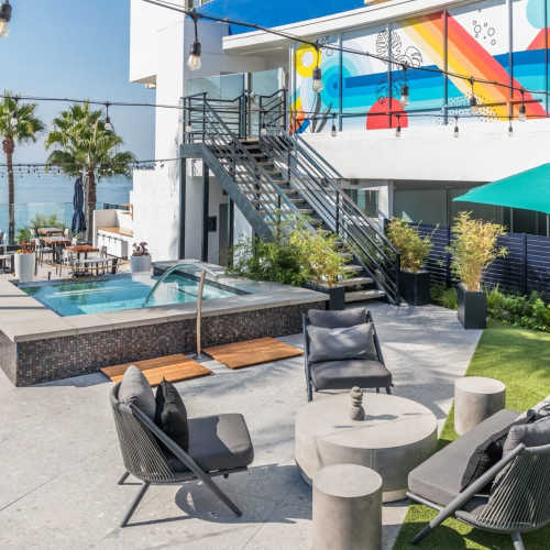 Spa deck at 1900 Ocean Apartment Homes in Long Beach,
