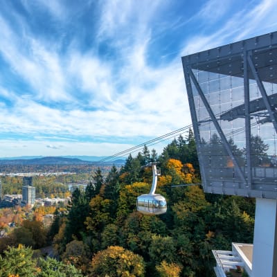 Aerial tram near Marquam Heights in Portland, Oregon