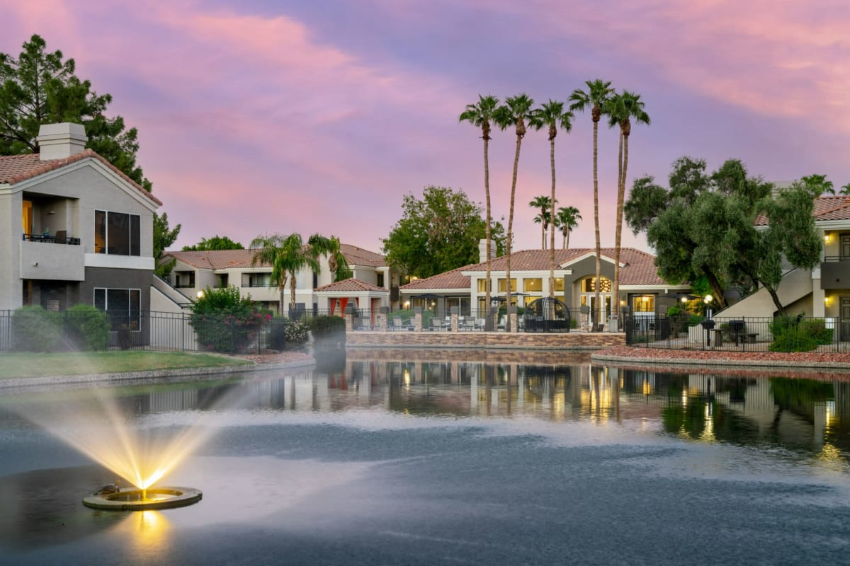 Beautiful lake with a fountain at Lakes at Arrowhead Ranch, Glendale, Arizona