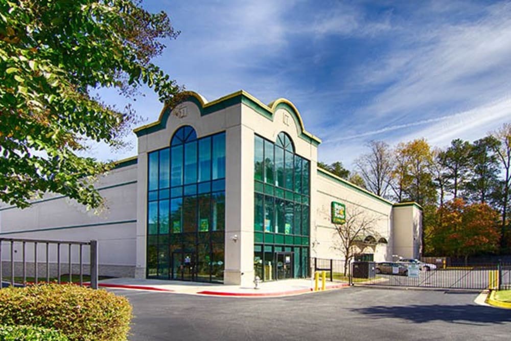 Facility exterior view at Metro Self Storage in Sandy Springs, Georgia