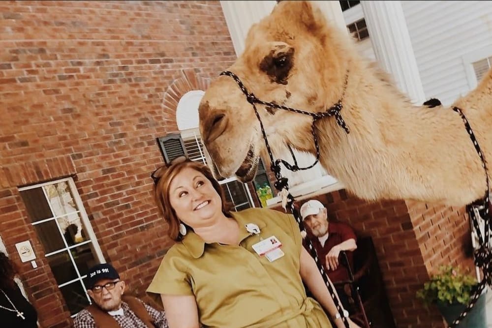 Residents and staff on a fieldtrip to the zoo from Carolina Gardens at Kathwood in Columbia, South Carolina