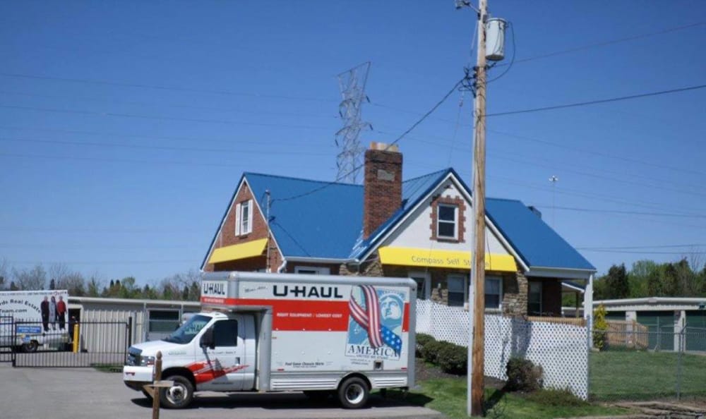 Exterior Of Office With Truck at Compass Self Storage in Cincinnati