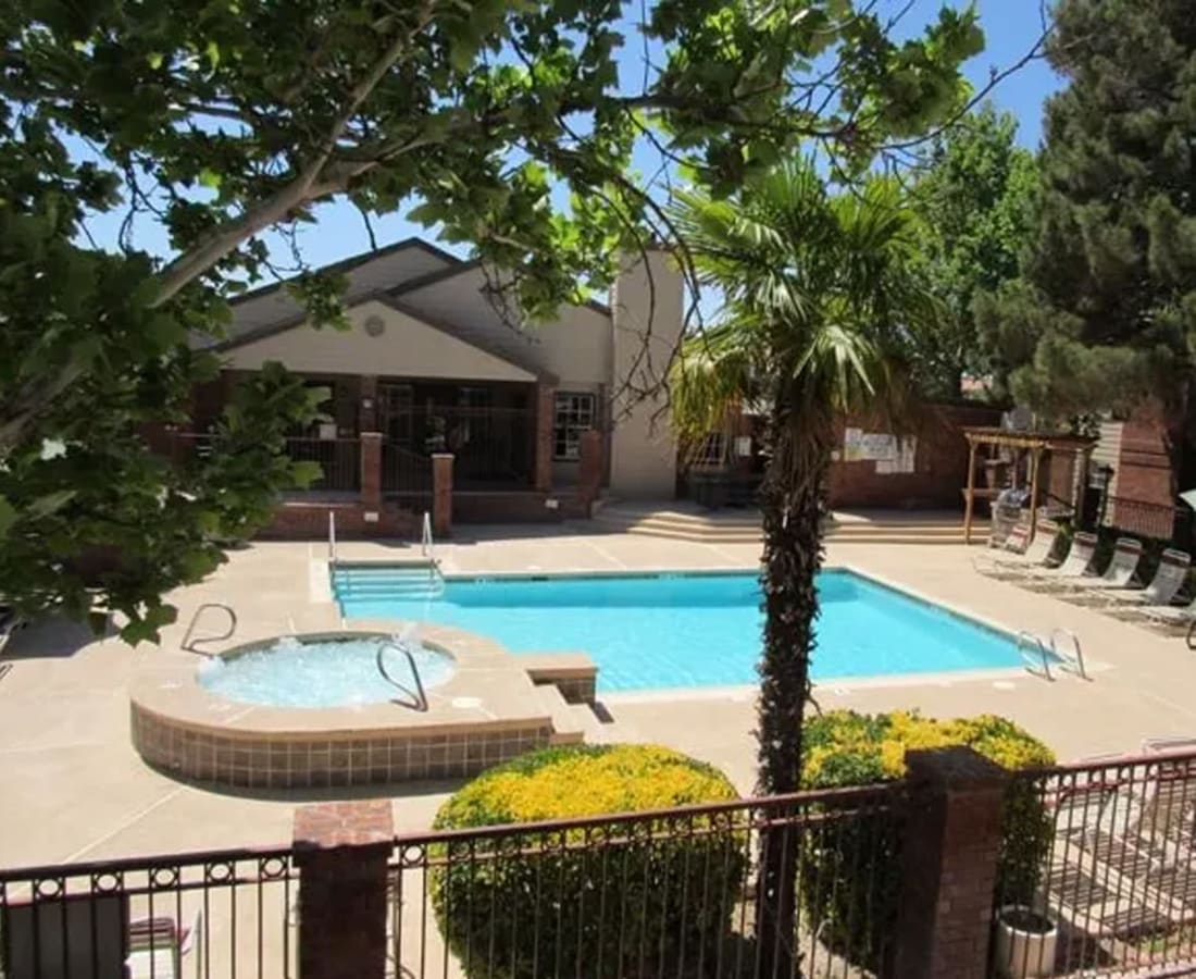 Swimming pool and hot tub at High Range Village in Las Cruces, New Mexico