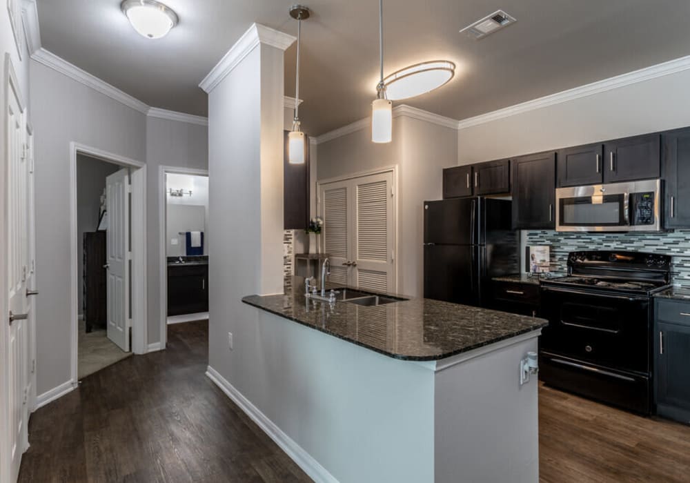 San Antonio, TX 1, 2 & 3 Bedroom Apartments