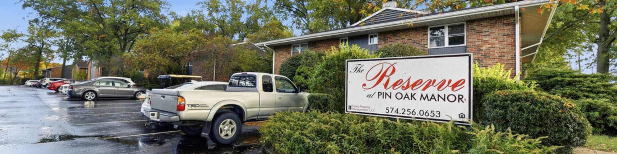 Clubhouse at The Reserve at Pin Oak Manor Apartments in Mishawaka, Indiana