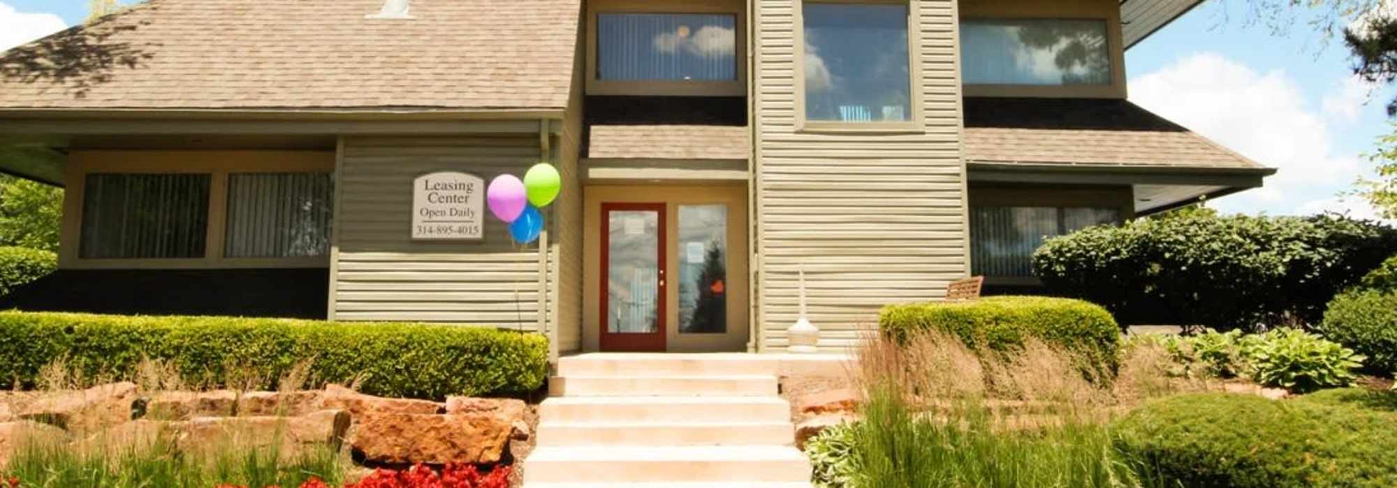 Gallery at Stonehaven Apartments in Hazelwood, Missouri 