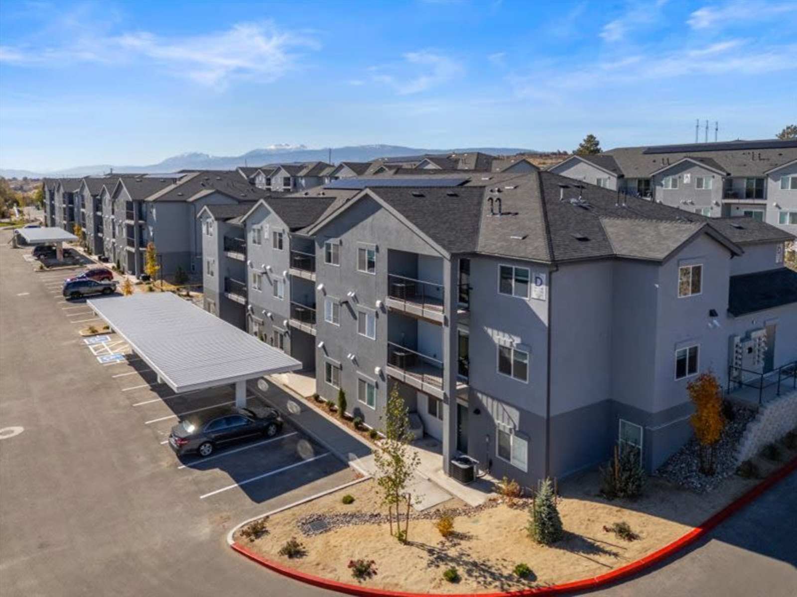 Side parking at The Ridge at Sun Valley in Sun Valley, Nevada