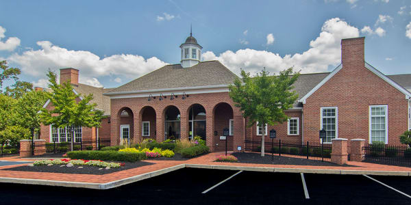 Leasing office at Chelsea Place in Toledo, OH