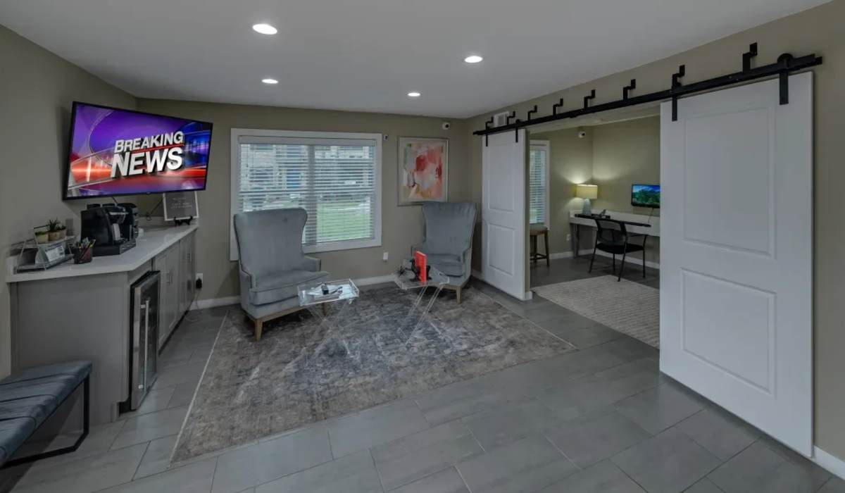 Business center at Costa Mesa Apartments in Houston, Texas