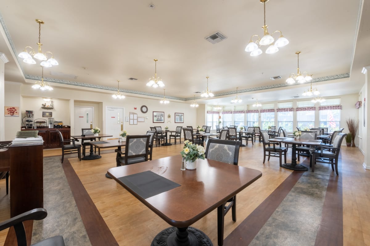 Residents playing cards at Trustwell Living at Russ Place in Ruston, Louisiana