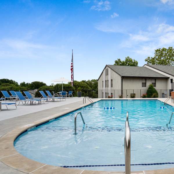 Germantown Gardens offers a wide variety of amenities in East Ridge, Tennessee